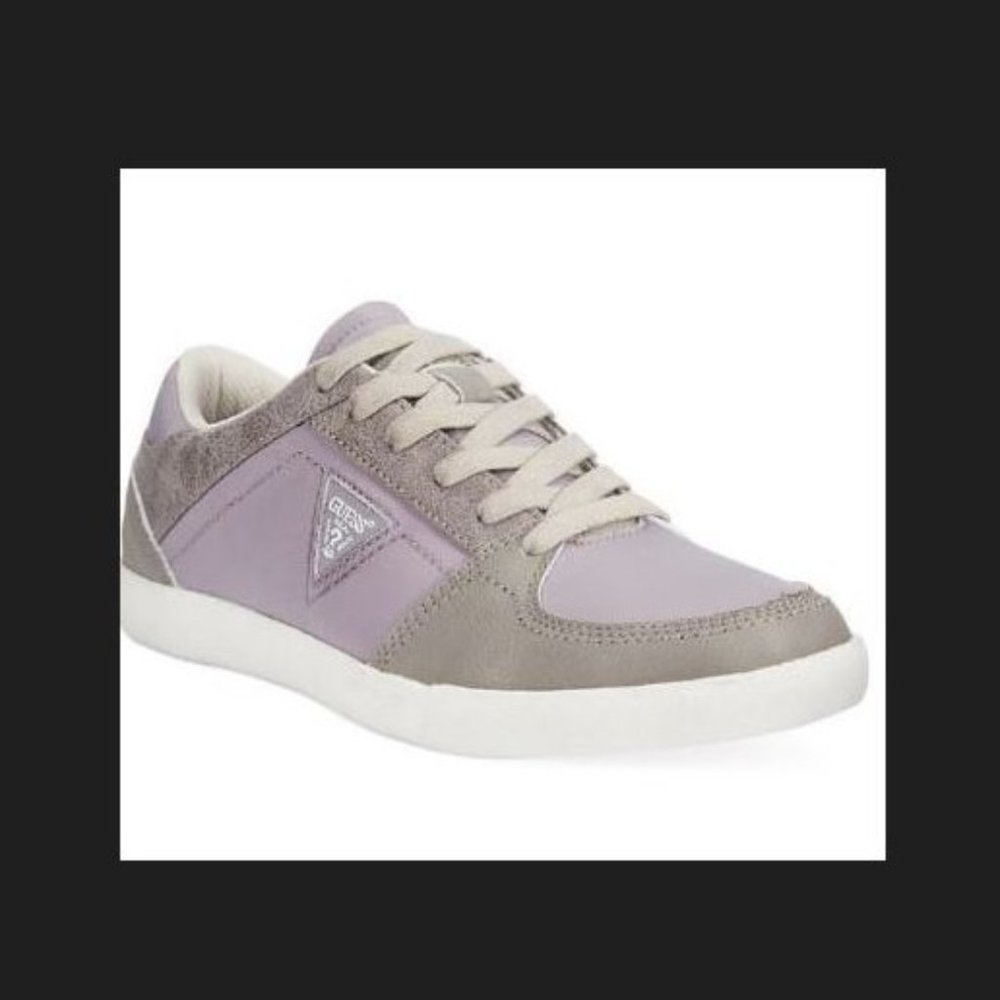 Guess Men's Jamesport Low Top Fashion Sneakers Gray Multi Size: 7.5 M